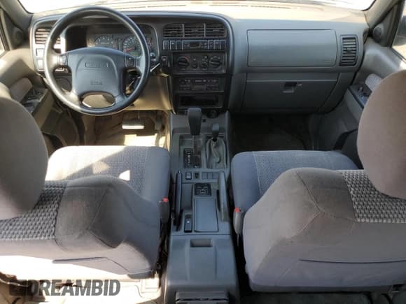 ✅ 1998 Isuzu Trooper S • VIN: JACDJ58X4W7905207 • Лот: 66231535. Опубликован ранее на Copart с пробегом 190 652 миль. Бесплатный доступ к архиву аукционных продаж из США и подробный отчёт об истории автомобиля на DreamBid. Изображение 8.