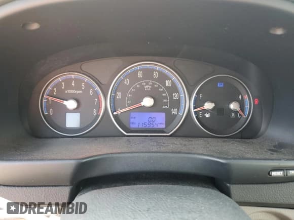 ✅ 2008 Hyundai Santa Fe GLS • VIN: 5NMSG13D48H146258 • Лот: 85082834. Опубликован ранее на Copart с пробегом 115 954 миль. Бесплатный доступ к архиву аукционных продаж из США и подробный отчёт об истории автомобиля на DreamBid. Изображение 9.