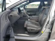 ✅ 2023 Lexus RX 350h • VIN: 2T2BBMCA6PC003270 • Lot: 84208585. Wystawiony na Copart z przebiegiem 7 342 mil. Bezpłatny archiwum sprzedaży aukcyjnych z USA i szczegółowy raport historii pojazdu na DreamBid. Zdjęcie 7.