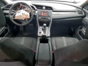 ✅ 2018 Honda Civic LX • VIN: 19XFC2F5XJE027537 • Лот: 94306525. Опубликован ранее на Copart с пробегом 104 457 миль. Бесплатный доступ к архиву аукционных продаж из США и подробный отчёт об истории автомобиля на DreamBid. Изображение 8.