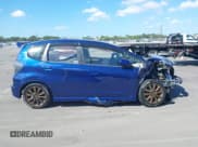 ✅ 2013 Honda Fit Sport • VIN: JHMGE8H52DC021210 • Лот: 43487361. Опубликован ранее на IAAI с пробегом 215 312 миль. Бесплатный доступ к архиву аукционных продаж из США и подробный отчёт об истории автомобиля на DreamBid. Изображение 13.