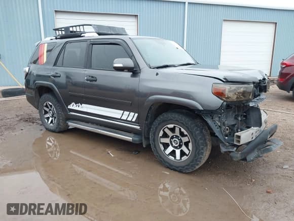 ✅ 2011 Toyota 4Runner Trail • VIN: JTEBU5JR5B5062339 • Лот: 43405089. Опубликован ранее на IAAI с пробегом 261 981 миль. Бесплатный доступ к архиву аукционных продаж из США и подробный отчёт об истории автомобиля на DreamBid. Изображение 1.