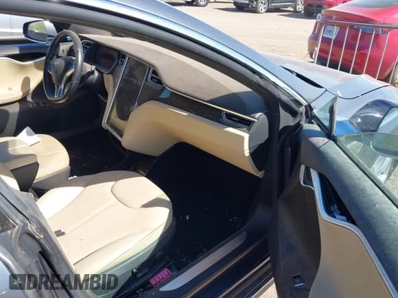 ✅ 2015 Tesla Model S 85 • VIN: 5YJSA1H17FFP74930 • Lot: 42217214. Listed on IAAI with 59,237 mi. Free auction sales archive from the USA and detailed vehicle history report at DreamBid. Image 5.