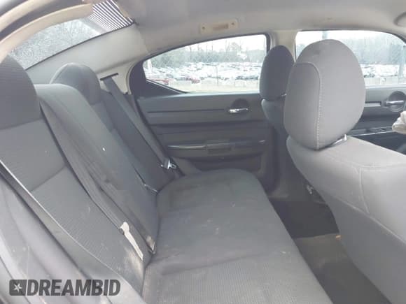 ✅ 2010 Dodge Charger Police • VIN: 2B3AA4CT2AH120654 • Лот: 41639772. Опубликован ранее на IAAI с пробегом 183 037 миль. Бесплатный доступ к архиву аукционных продаж из США и подробный отчёт об истории автомобиля на DreamBid. Изображение 8.