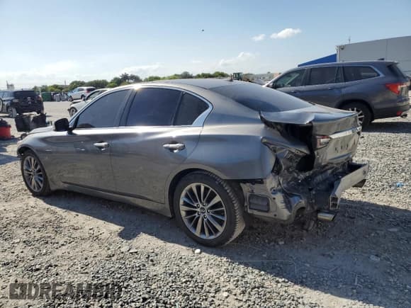 ✅ 2019 Infiniti Q50 Signature Edition • VIN: JN1EV7AR8KM555936 • Lot: 57298395. Listed on Copart with 92,352 mi. Free auction sales archive from the USA and detailed vehicle history report at DreamBid. Image 2.