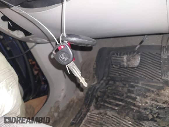 2008 Saturn VUE XE z VIN 3GSCL33P78S553669, wystawiony jako IAAI lot #41329345 z przebiegiem 162 529 mil mil oraz . Historia ofert i sprzedaży dostępna na DreamBid. Obrazek 11.