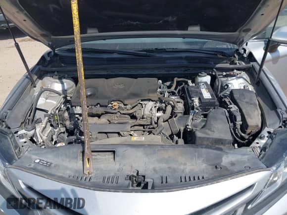 2019 Toyota Camry LE with VIN 4T1B11HK8KU175668, listed as a IAAI auction lot 43397625 with 260,310 mi miles and . Bid and sale history available at DreamBid. Image 10.