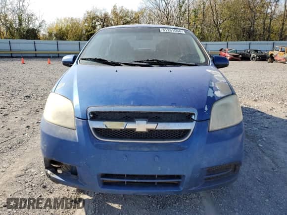 2011 Chevrolet Aveo 1LT with VIN KL1TD5DE2BB140604, listed as a Copart auction lot 81261594 with 211,137 mi miles and Clean title. Bid and sale history available at DreamBid. Image 5.