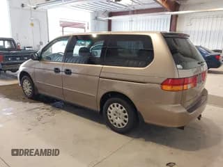✅ 2003 Honda Odyssey LX • VIN: 5FNRL18583B066872 • Lot: 43728524. Wystawiony na IAAI z przebiegiem 241 613 mil. Bezpłatny archiwum sprzedaży aukcyjnych z USA i szczegółowy raport historii pojazdu na DreamBid. Zdjęcie 3.