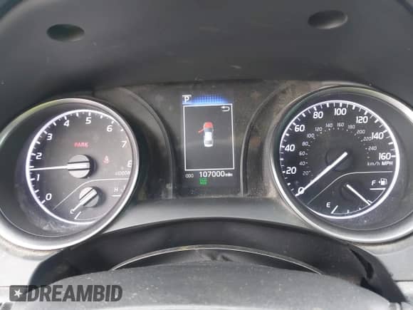 2022 Toyota Camry SE z VIN 4T1T11AK1NU064964, wystawiony jako IAAI lot #42921035 z przebiegiem 107 000 mil mil oraz . Historia ofert i sprzedaży dostępna na DreamBid. Obrazek 7.