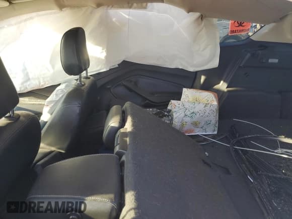 ✅ 2019 Ford Escape Titanium • VIN: 1FMCU9J95KUB72325 • Lot: 92628905. Wystawiony na Copart z przebiegiem Nie podano. Bezpłatny archiwum sprzedaży aukcyjnych z USA i szczegółowy raport historii pojazdu na DreamBid. Zdjęcie 10.