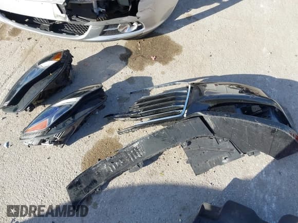 ✅ 2016 Audi A6 Premium Plus • VIN: WAUFGAFC3GN015910 • Lot: 43651058. Listed on IAAI with 106,612 mi. Free auction sales archive from the USA and detailed vehicle history report at DreamBid. Image 12.