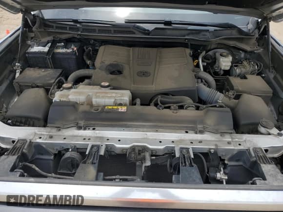 ✅ 2022 Toyota Tundra Limited • VIN: 5TFJA5BC9NX001507 • Lot: 63101564. Wystawiony na Copart z przebiegiem 55 637 mil. Bezpłatny archiwum sprzedaży aukcyjnych z USA i szczegółowy raport historii pojazdu na DreamBid. Zdjęcie 13.