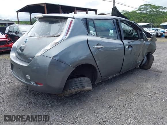 ✅ 2015 Nissan LEAF SL • VIN: 1N4AZ0CP3FC316444 • Lot: 42712098. Listed on IAAI with Not provided. Free auction sales archive from the USA and detailed vehicle history report at DreamBid. Image 4.