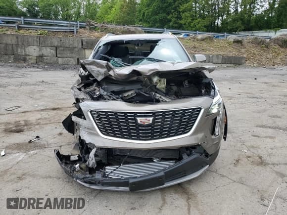 ✅ 2020 Cadillac XT4 AWD Premium Luxury • VIN: 1GYFZDR4XLF123846 • Лот: 58477005. Опубликован ранее на Copart с пробегом 34 129 миль. Бесплатный доступ к архиву аукционных продаж из США и подробный отчёт об истории автомобиля на DreamBid. Изображение 5.