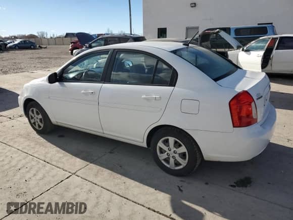 ✅ 2011 Hyundai Accent GLS • VIN: KMHCN4AC3BU585632 • Lot: 83662614. Wystawiony na Copart z przebiegiem 177 668 mil mil. Skorzystaj z bezpłatnego archiwum sprzedaży aukcyjnych z USA i zobacz szczegółowy raport historii pojazdu na DreamBid. Zdjęcie 2.