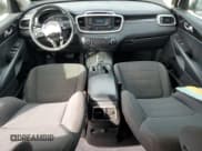 ✅ 2018 Kia Sorento L • VIN: 5XYPG4A35JG423890 • Lot: 82379985. Listed on Copart with 131,769 mi. Free auction sales archive from the USA and detailed vehicle history report at DreamBid. Image 8.