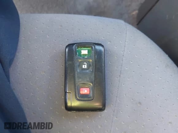 ✅ 2007 Toyota Prius Touring • VIN: JTDKB20U573215481 • Lot: 43554462. Listed on IAAI with 164,771 mi. Free auction sales archive from the USA and detailed vehicle history report at DreamBid. Image 11.