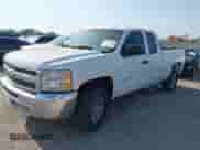 2012 Chevrolet Silverado 1500 Work Truck z VIN 1GCRCPEA9CZ295723, wystawiony jako IAAI lot #42378857 z przebiegiem 203 137 mil mil oraz . Historia ofert i sprzedaży dostępna na DreamBid. Obrazek 2.
