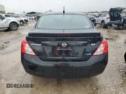 ✅ 2013 Nissan Versa S • VIN: 3N1CN7AP0DL828337 • Лот: 82079385. Опубликован ранее на Copart с пробегом Не указан. Бесплатный доступ к архиву аукционных продаж из США и подробный отчёт об истории автомобиля на DreamBid. Изображение 6.