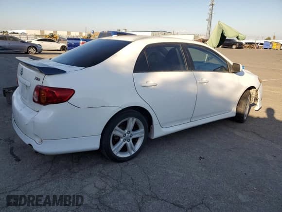 ✅ 2009 Toyota Corolla XRS • VIN: 1NXBE40E29Z002587 • Lot: 85389945. Listed on Copart with 181,698 mi. Free auction sales archive from the USA and detailed vehicle history report at DreamBid. Image 3.