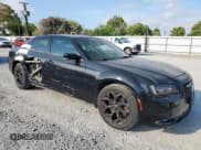 ✅ 2018 Chrysler 300 S • VIN: 2C3CCAGG7JH321192 • Lot: 81861865. Listed on Copart with 126,654 mi. Free auction sales archive from the USA and detailed vehicle history report at DreamBid. Image 4.