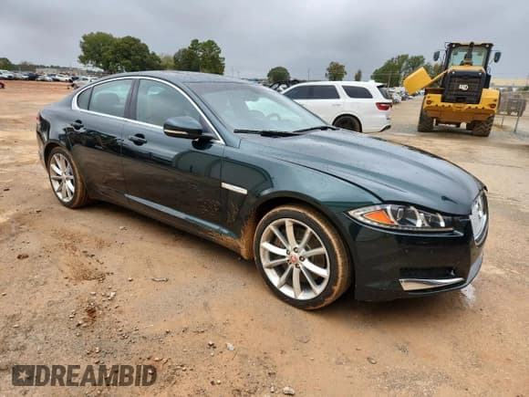 ✅ 2015 Jaguar XF Portfolio • VIN: SAJWJ0FF9F8U52513 • Лот: 90615135. Опубликован ранее на Copart с пробегом 112 814 миль. Бесплатный доступ к архиву аукционных продаж из США и подробный отчёт об истории автомобиля на DreamBid. Изображение 4.