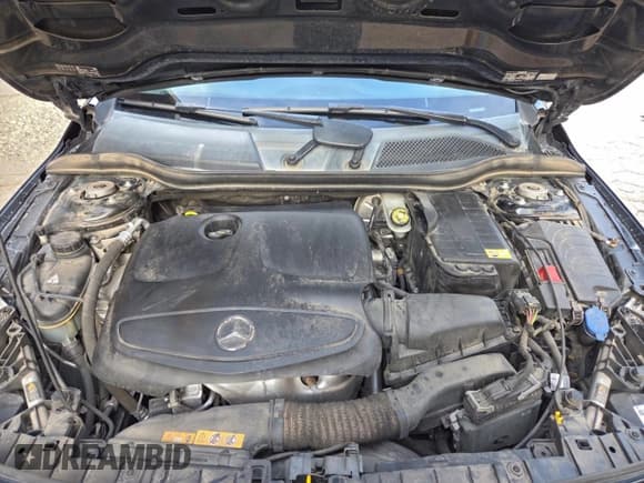 ✅ 2015 Mercedes-Benz GLA 250 • VIN: WDCTG4GB7FJ062967 • Lot: 94997545. Wystawiony na Copart z przebiegiem 117 462 mil. Bezpłatny archiwum sprzedaży aukcyjnych z USA i szczegółowy raport historii pojazdu na DreamBid. Zdjęcie 7.