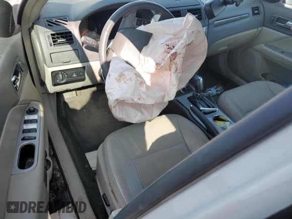 ✅ 2012 Ford Fusion SEL • VIN: 3FAHP0JA3CR435269 • Lot: 71498875. Listed on Copart with 81,279 mi. Free auction sales archive from the USA and detailed vehicle history report at DreamBid. Image 8.