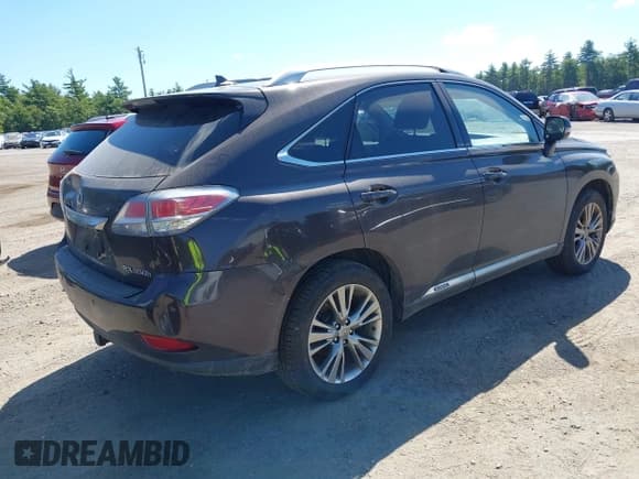 ✅ 2013 Lexus RX 450h • VIN: JTJBC1BA3D2057621 • Lot: 43079148. Wystawiony na IAAI z przebiegiem 156 165 mil. Bezpłatny archiwum sprzedaży aukcyjnych z USA i szczegółowy raport historii pojazdu na DreamBid. Zdjęcie 4.