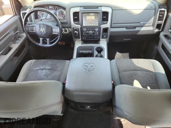 ✅ 2016 Ram 1500 Big Horn • VIN: 3C6RR6LT1GG356069 • Lot: 70157065. Listed on Copart with 163,836 mi. Free auction sales archive from the USA and detailed vehicle history report at DreamBid. Image 8.