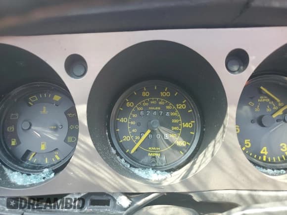 ✅ 1983 Porsche 944 • VIN: WP0AA0941DN460204 • Lot: 59137025. Listed on Copart with 62,474 mi. Free auction sales archive from the USA and detailed vehicle history report at DreamBid. Image 9.