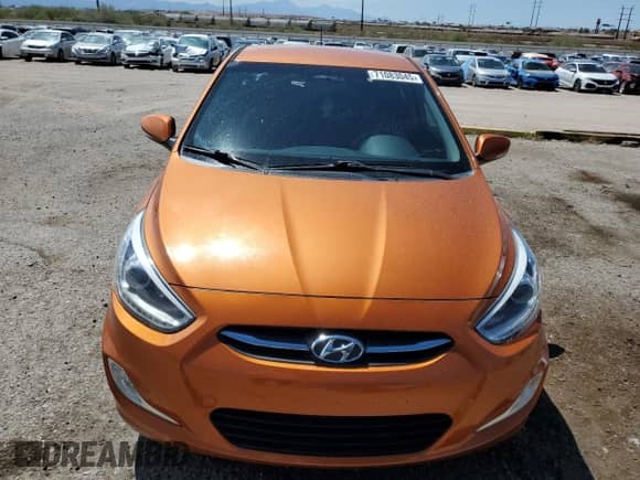 ✅ 2015 Hyundai Accent Sport • VIN: KMHCU5AE1FU205056 • Lot: 71083045. Wystawiony na Copart z przebiegiem 124 231 mil. Bezpłatny archiwum sprzedaży aukcyjnych z USA i szczegółowy raport historii pojazdu na DreamBid. Zdjęcie 5.
