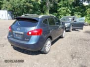 ✅ 2013 Nissan Rogue SV • VIN: JN8AS5MV0DW658135 • Lot: 42968316. Wystawiony na IAAI z przebiegiem 121 574 mil. Bezpłatny archiwum sprzedaży aukcyjnych z USA i szczegółowy raport historii pojazdu na DreamBid. Zdjęcie 4.