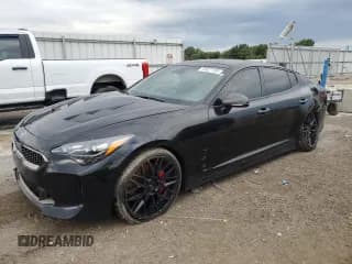 ✅ 2018 Kia Stinger GT1 • VIN: KNAE45LC1J6038779 • Lot: 70927795. Wystawiony na Copart z przebiegiem 74 630 mil. Bezpłatny archiwum sprzedaży aukcyjnych z USA i szczegółowy raport historii pojazdu na DreamBid. Zdjęcie 1.