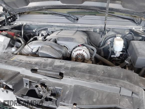 ✅ 2010 Chevrolet Suburban LT • VIN: 1GNUKJE38AR220673 • Lot: 42626250. Listed on IAAI with 239,771 mi. Free auction sales archive from the USA and detailed vehicle history report at DreamBid. Image 10.