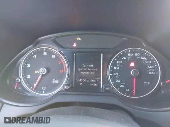 ✅ 2014 Audi Q5 • VIN: WA1CFBFP8EA045985 • Lot: 43455775. Wystawiony na IAAI z przebiegiem 184 300 mil. Bezpłatny archiwum sprzedaży aukcyjnych z USA i szczegółowy raport historii pojazdu na DreamBid. Zdjęcie 7.