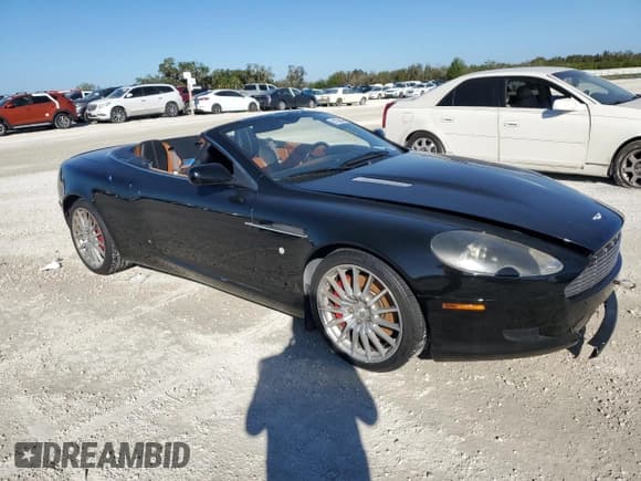 ✅ 2007 Aston Martin DB9 • VIN: SCFAD02A57GB08408 • Lot: 81038434. Wystawiony na Copart z przebiegiem Nie podano. Bezpłatny archiwum sprzedaży aukcyjnych z USA i szczegółowy raport historii pojazdu na DreamBid. Zdjęcie 4.