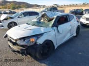 ✅ 2014 Hyundai Veloster Turbo • VIN: KMHTC6AE0EU200518 • Lot: 41198089. Wystawiony na IAAI z przebiegiem Nie podano. Bezpłatny archiwum sprzedaży aukcyjnych z USA i szczegółowy raport historii pojazdu na DreamBid. Zdjęcie 2.