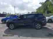 2025 Chevrolet Equinox FWD LT z VIN 3GNAXHEG8SL170821, wystawiony jako IAAI lot #41946061 z przebiegiem 17 581 mil mil oraz . Historia ofert i sprzedaży dostępna na DreamBid. Obrazek 14.