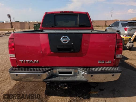 ✅ 2005 Nissan Titan LE • VIN: 1N6AA07A15N505049 • Lot: 69062495. Listed on Copart with 184,279 mi. Free auction sales archive from the USA and detailed vehicle history report at DreamBid. Image 6.
