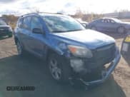 ✅ 2007 Toyota RAV4 Sport • VIN: JTMZD32V775043642 • Лот: 43665105. Опубликован ранее на IAAI с пробегом 181 376 миль. Бесплатный доступ к архиву аукционных продаж из США и подробный отчёт об истории автомобиля на DreamBid. Изображение 6.