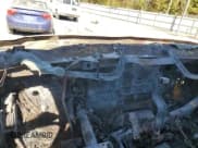 ✅ 2004 Chevrolet Silverado 2500HD LS • VIN: 1GCHK23254F252982 • Lot: 86218595. Wystawiony na Copart z przebiegiem Nie podano. Bezpłatny archiwum sprzedaży aukcyjnych z USA i szczegółowy raport historii pojazdu na DreamBid. Zdjęcie 9.