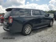 ✅ 2022 Chevrolet Suburban LS • VIN: 1GNSCBKD2NR125121 • Lot: 69820335. Listed on Copart with 113,228 mi. Free auction sales archive from the USA and detailed vehicle history report at DreamBid. Image 3.