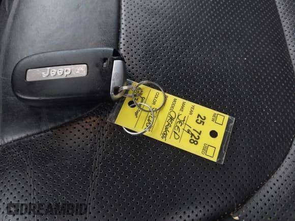 ✅ 2019 Jeep Cherokee Limited • VIN: 1C4PJMDX8KD394269 • Lot: 43468060. Wystawiony na IAAI z przebiegiem 77 829 mil. Bezpłatny archiwum sprzedaży aukcyjnych z USA i szczegółowy raport historii pojazdu na DreamBid. Zdjęcie 11.