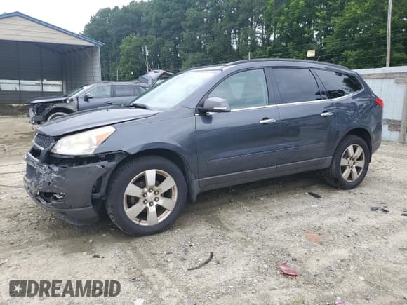 ✅ 2012 Chevrolet Traverse 1LT • VIN: 1GNKRGED1CJ273408 • Lot: 65215145. Wystawiony na Copart z przebiegiem 155 176 mil. Bezpłatny archiwum sprzedaży aukcyjnych z USA i szczegółowy raport historii pojazdu na DreamBid. Zdjęcie 1.