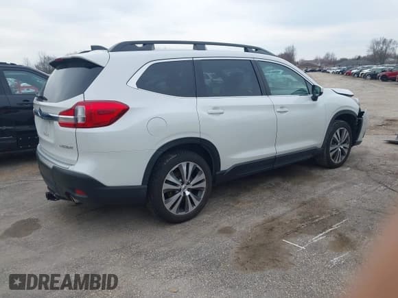 ✅ 2020 Subaru Ascent Premium • VIN: 4S4WMAED7L3409627 • Lot: 41992368. Listed on IAAI with 75,945 mi. Free auction sales archive from the USA and detailed vehicle history report at DreamBid. Image 4.