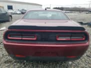 ✅ 2022 Dodge Challenger R/T • VIN: 2C3CDZBT1NH233857 • Lot: 39642214. Wystawiony na Copart z przebiegiem 11 909 mil. Bezpłatny archiwum sprzedaży aukcyjnych z USA i szczegółowy raport historii pojazdu na DreamBid. Zdjęcie 6.
