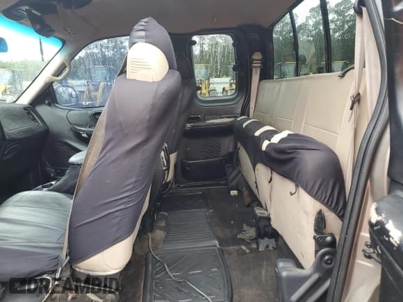 ✅ 2001 Ford F-150 XL • VIN: 2FTRX18L31CA42275 • Lot: 85001215. Listed on Copart with 313,985 mi. Free auction sales archive from the USA and detailed vehicle history report at DreamBid. Image 10.