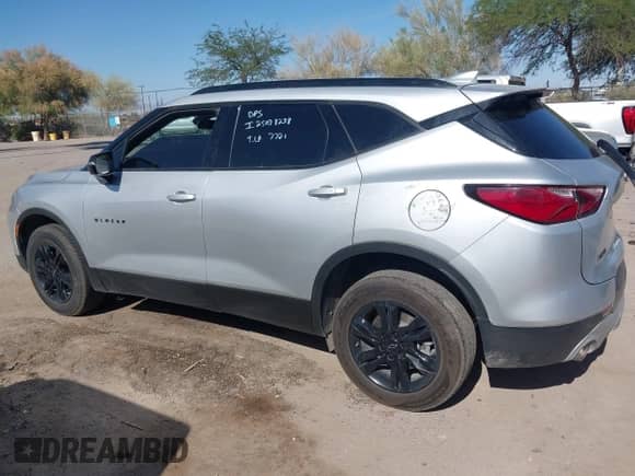 2021 Chevrolet Blazer LT z VIN 3GNKBCR41MS541610, wystawiony jako IAAI lot #42578857 z przebiegiem 53 890 mil mil oraz . Historia ofert i sprzedaży dostępna na DreamBid. Obrazek 14.